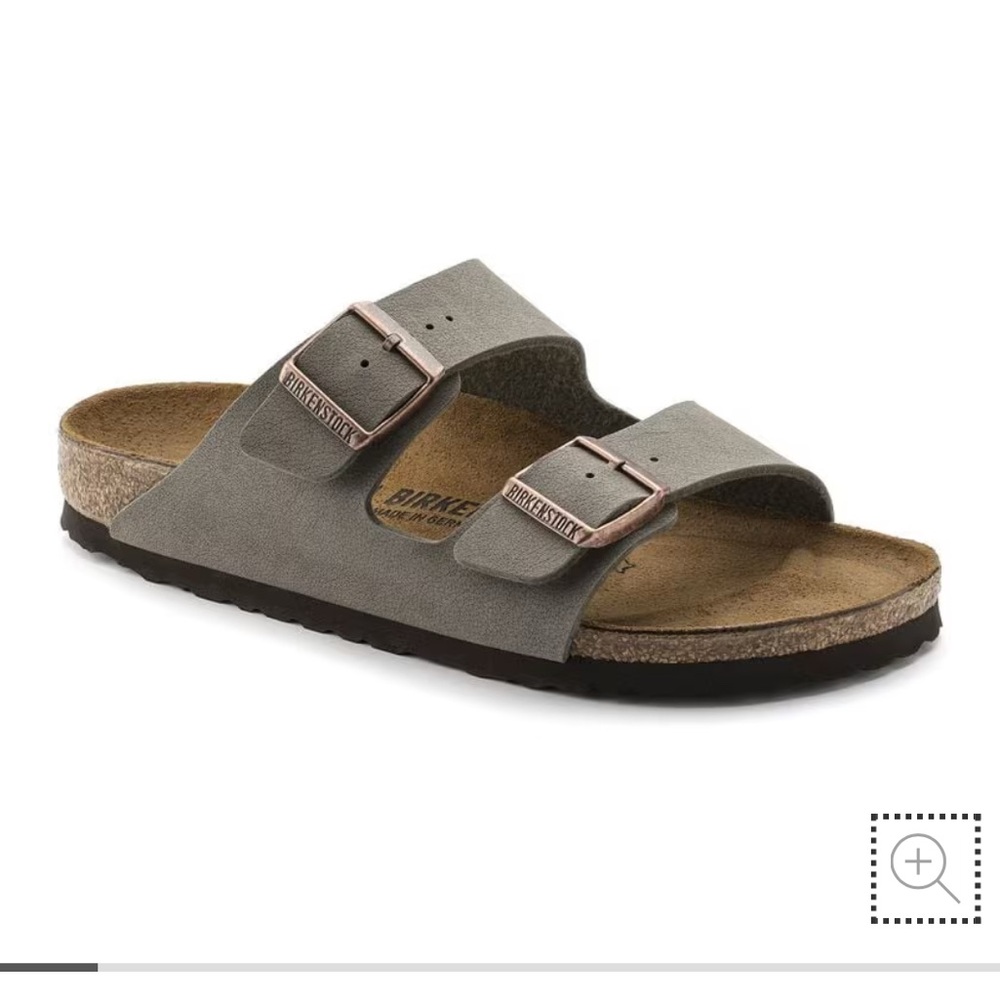 Birkenstock Arizona Sandals Women’s 6-6.5 in Stone